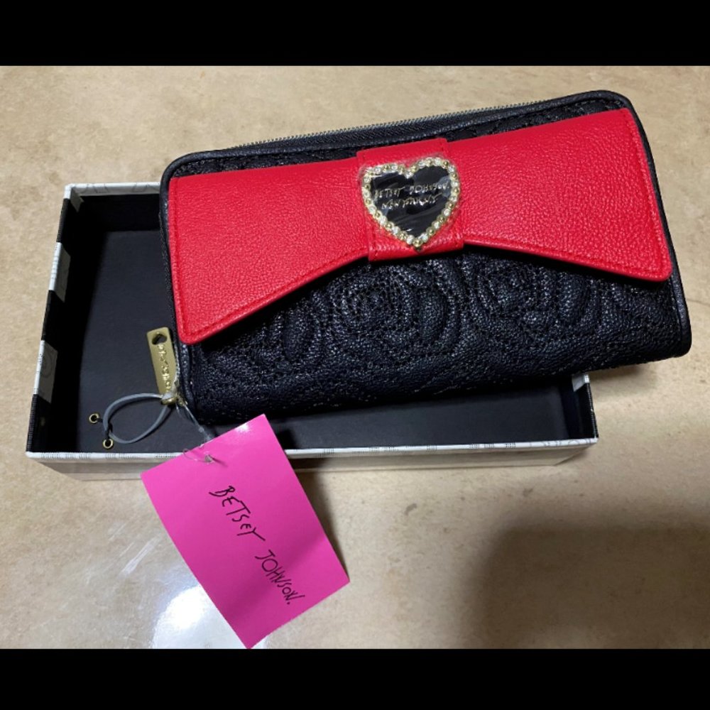 Betsey Johnson Red Bow and Black Rose Wallet